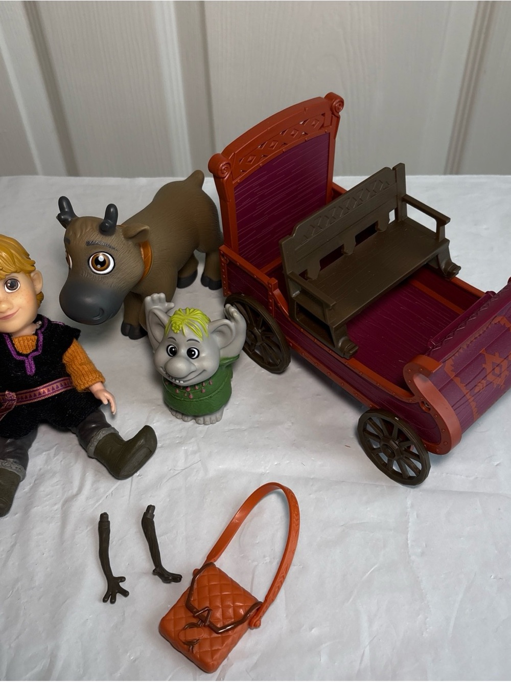 Disney Frozen lot of Kristoff, baby Sven & Troll Figures extra parts Wagon